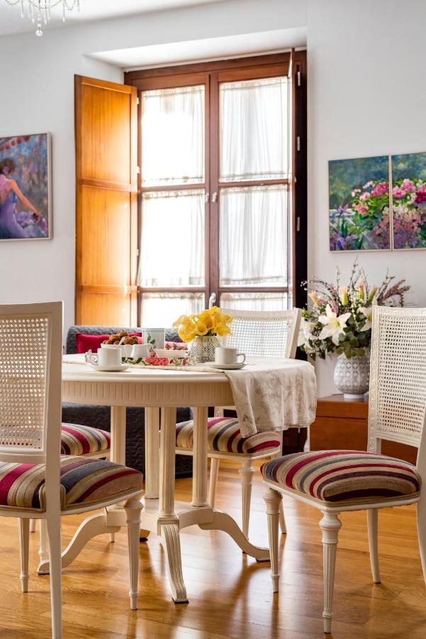 Cathedral Apartment, First Floor 세비야 외부 사진
